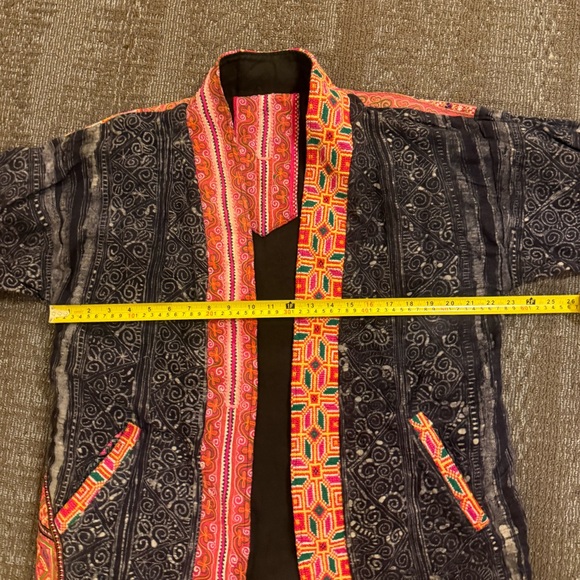 Beautiful Embroidered Jacket from Nepal - Picture 6 of 9